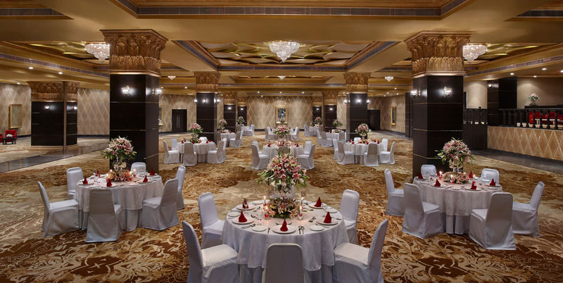 Galaxy Hotel & Spa غورغاون المظهر الخارجي الصورة