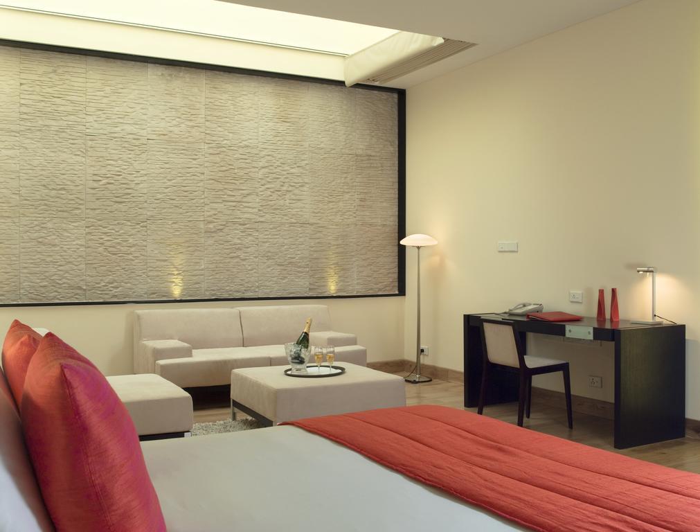 Galaxy Hotel & Spa غورغاون المظهر الخارجي الصورة