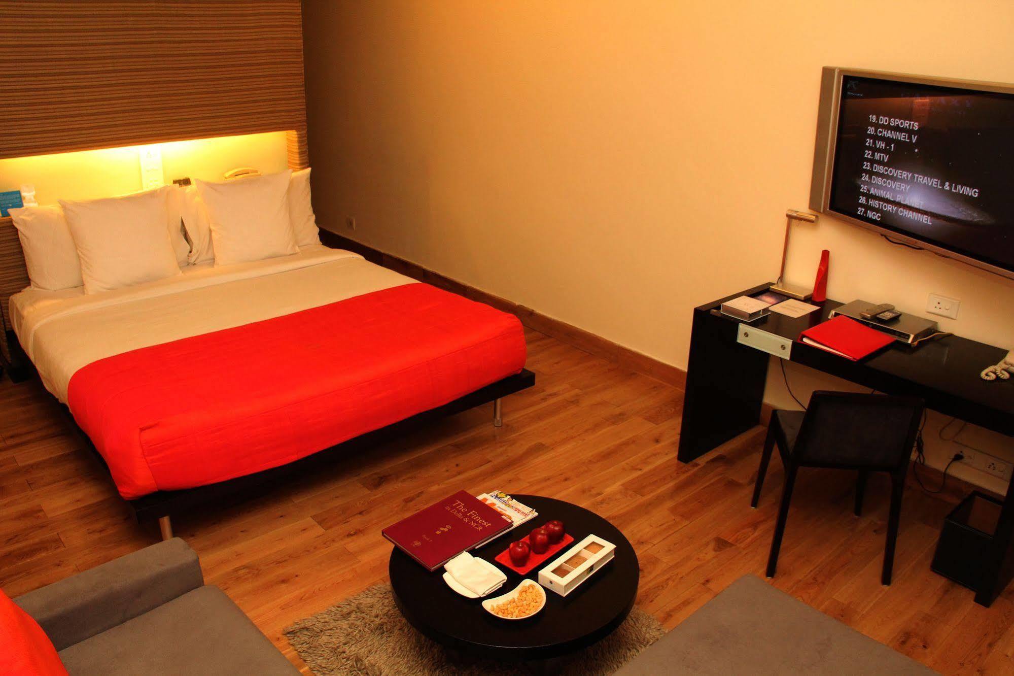 Galaxy Hotel & Spa غورغاون المظهر الخارجي الصورة
